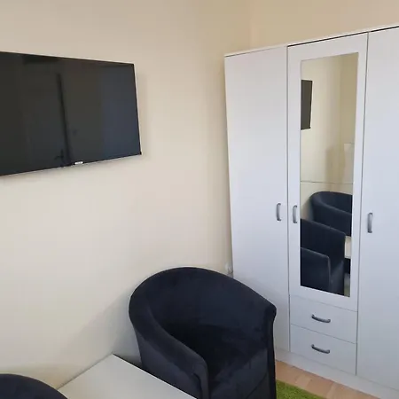Janicijevic 1 Apartment *
