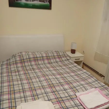 Janicijevic 1 Apartment
