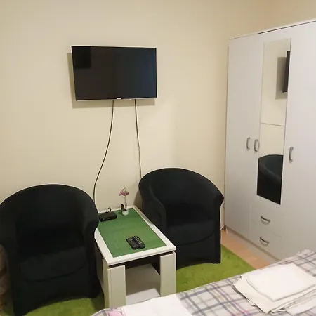 Janicijevic 1 Apartment *